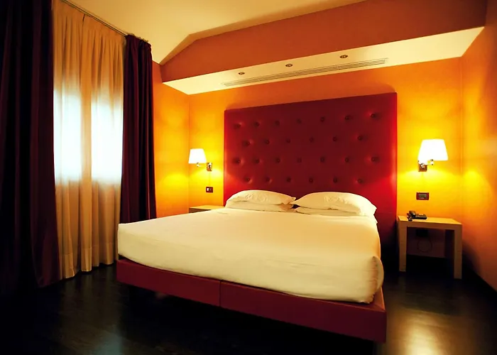 Western Piemontese Готель