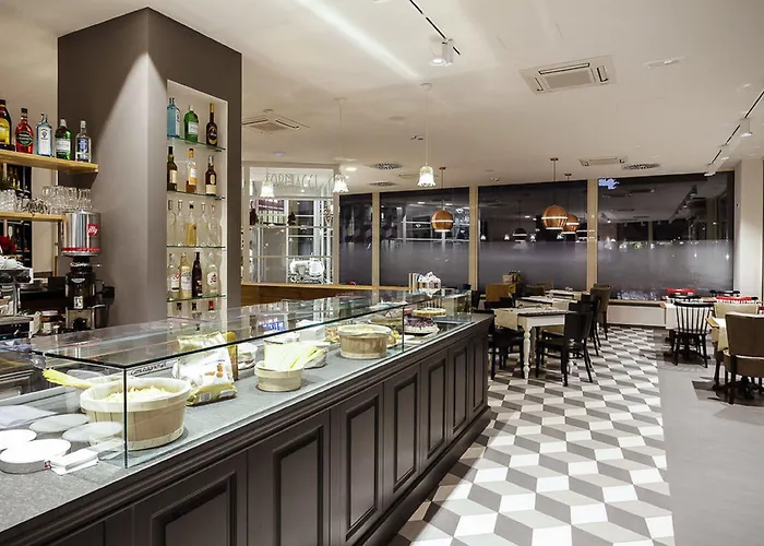 Western Piemontese 4* Бергамо