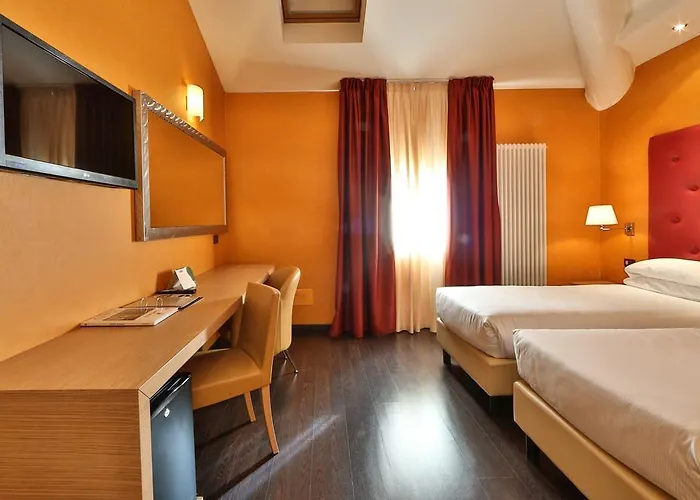 Western Piemontese מלון ברגמו